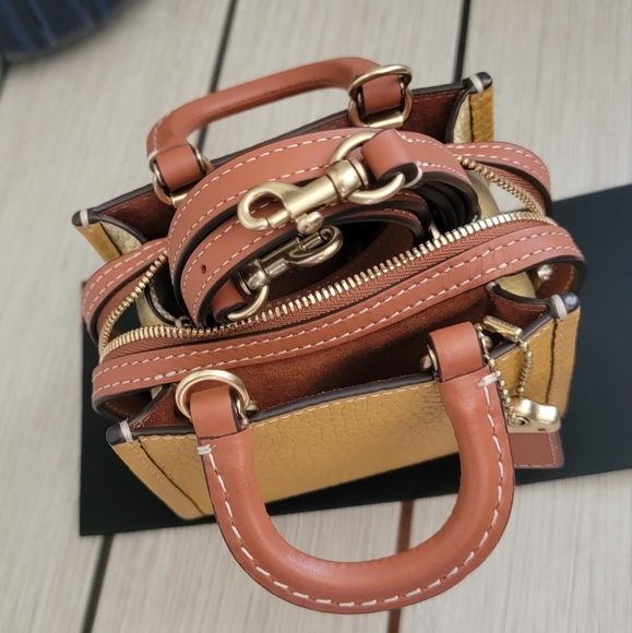 Coach Rogue 12 in Colorblock mini bag - Picture 13 of 16